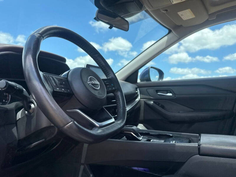 2023 Nissan Rogue SV