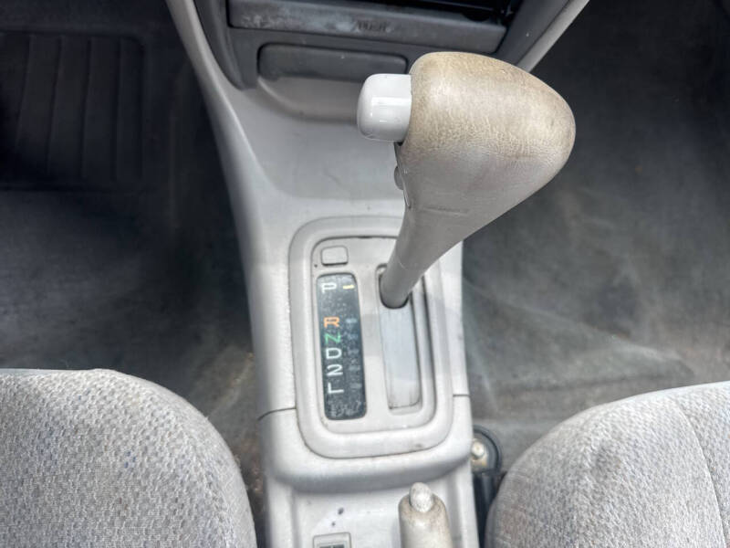 2002 Toyota Corolla LE