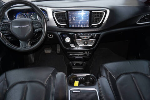 2020 Chrysler Pacifica Touring L Plus