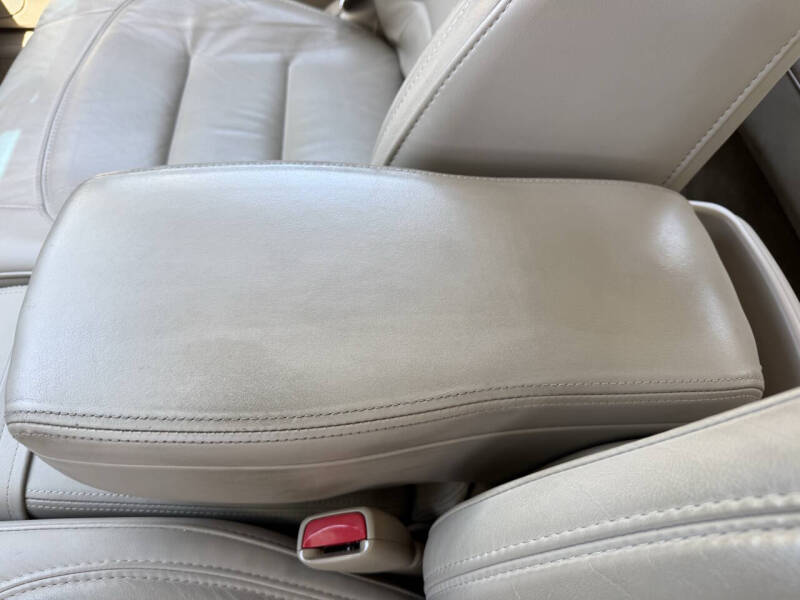 2003 Cadillac DeVille