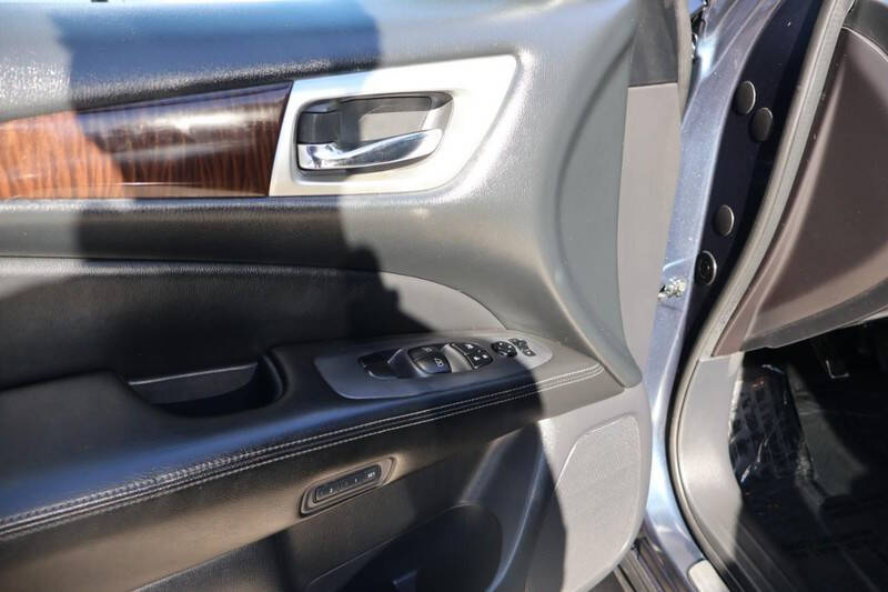 2015 Nissan Pathfinder