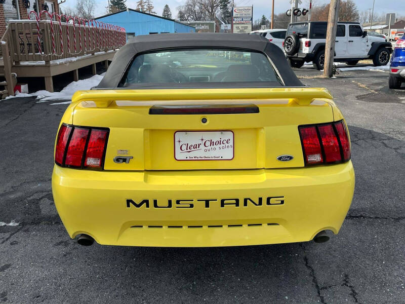 2003 Ford Mustang GT Premium