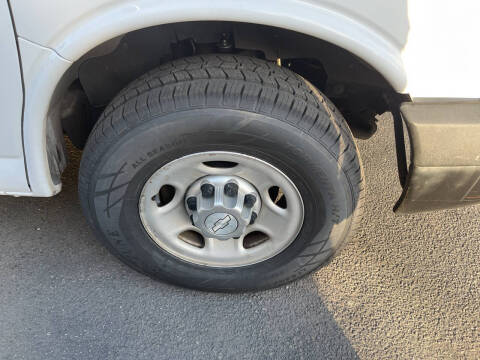 2016 Chevrolet Express 2500