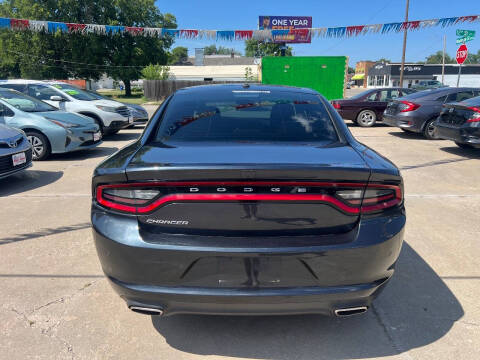 2019 Dodge Charger SXT
