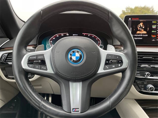 2022 BMW 5 Series 530e