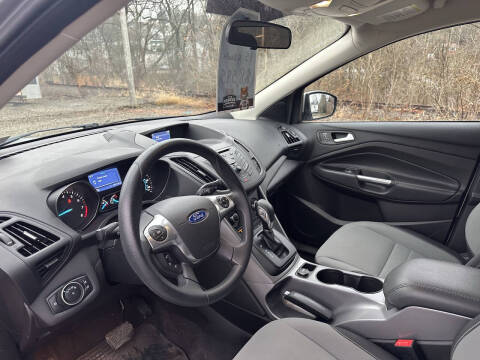 2015 Ford Escape SE
