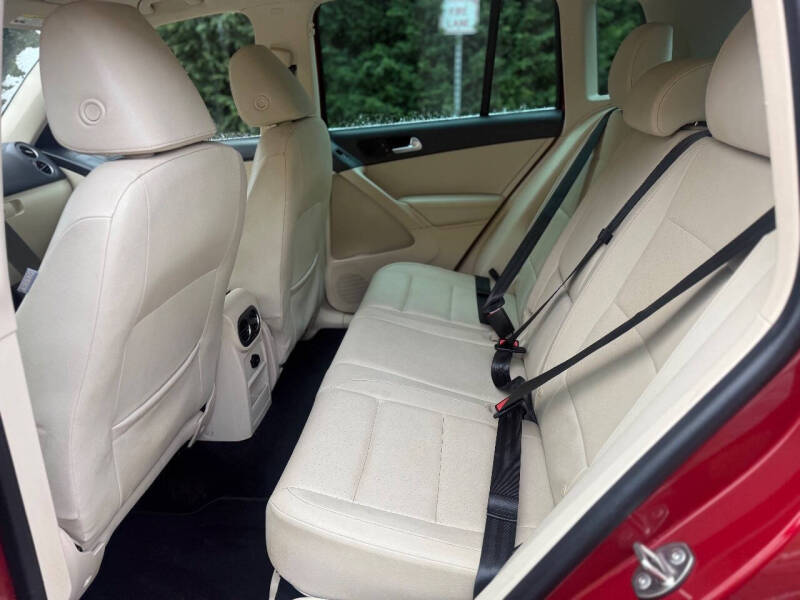 2015 Volkswagen Tiguan S