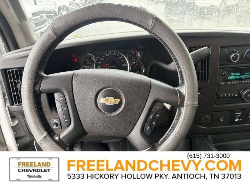 2022 Chevrolet Express 3500