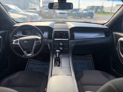 2014 Ford Taurus SEL