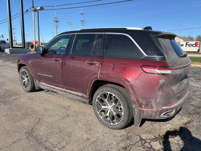 2022 Jeep Grand Cherokee Summit Reserve
