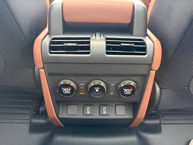 2026 Land Rover Defender