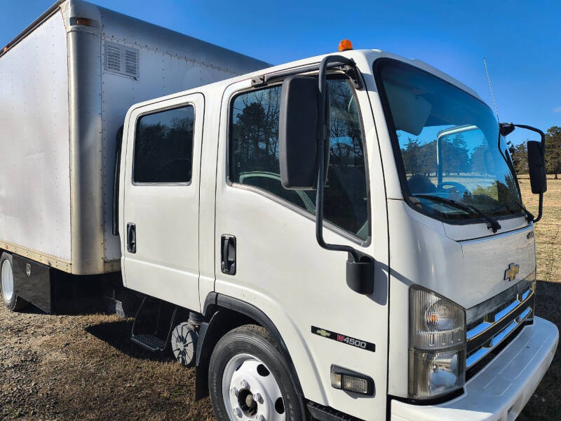 2008 Chevrolet W4500 for sale at Wally's Wholesale in Manakin Sabot VA