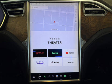 2017 Tesla Model S 75D