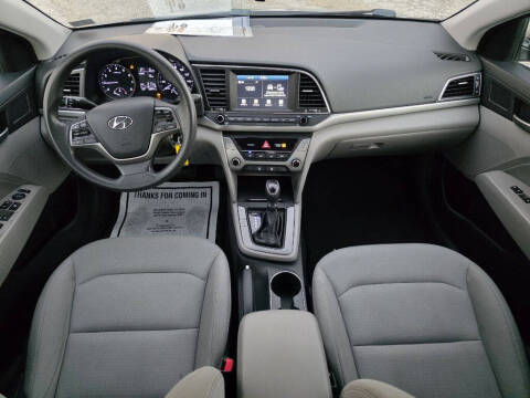 2017 Hyundai Elantra