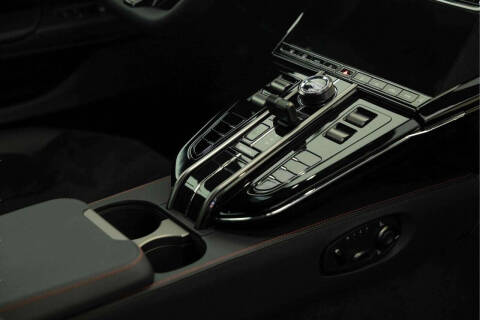 2025 Aston Martin Vantage