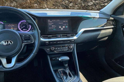 2021 Kia Niro LXS