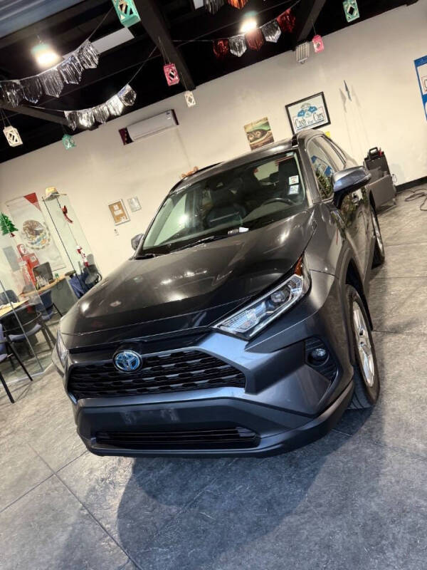 2021 Toyota RAV4 Hybrid XLE Premium