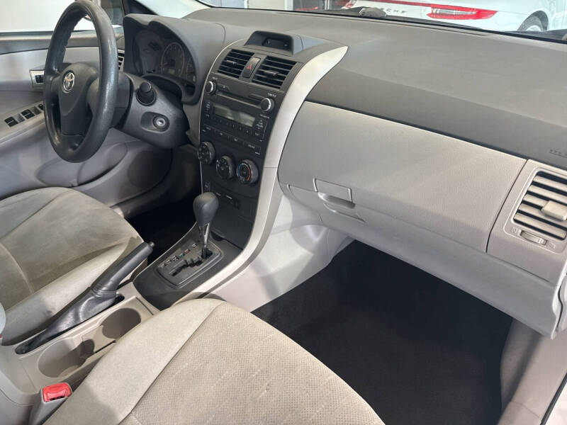 2012 Toyota Corolla L
