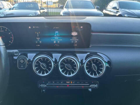 2022 Mercedes-Benz A-Class A 220