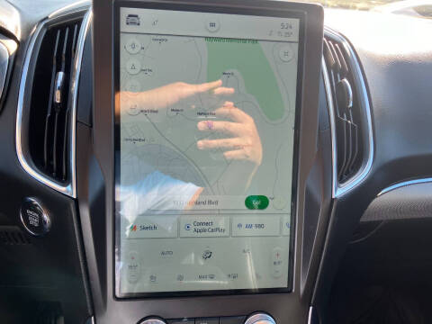 2021 Ford Edge Titanium