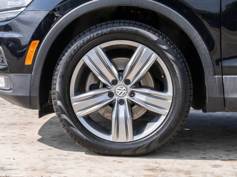 2018 Volkswagen Tiguan 2.0T SEL Premium