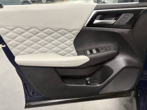 2023 Mitsubishi Outlander PHEV SEL