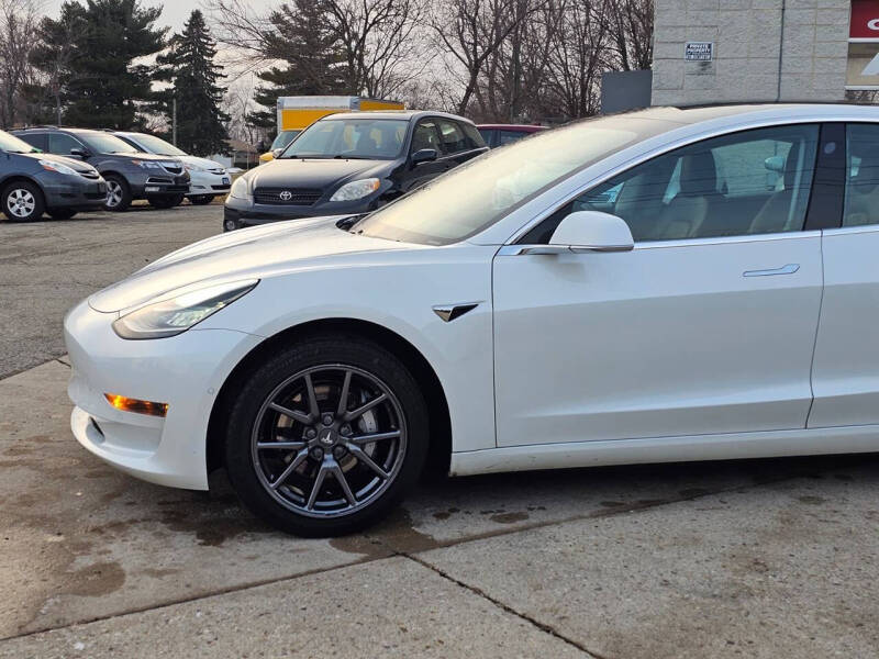 2020 Tesla Model 3 Standard Range Plus