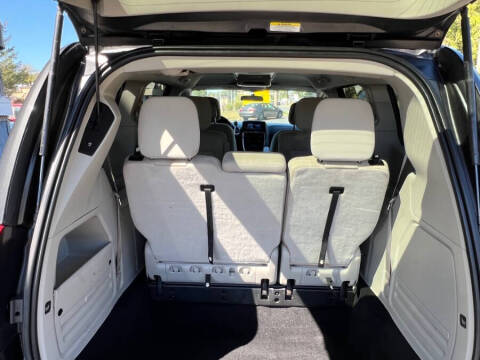 2011 Dodge Grand Caravan Crew