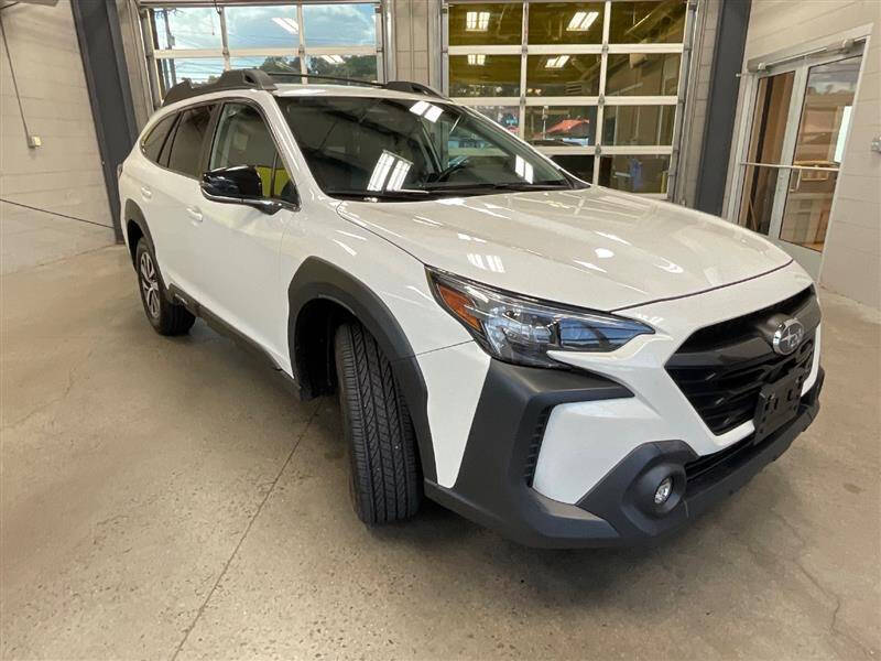 2023 Subaru Outback Premium