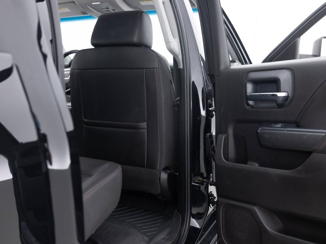 Used Car 2018 Gmc Sierra 2500hd  Slt 4x4 4dr Crew Cab Lb For Sale Under $50,000 In Coal City, Illinois