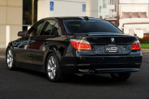 2004 BMW 5 Series 545i