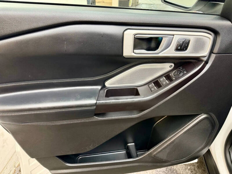 2020 Ford Explorer ST