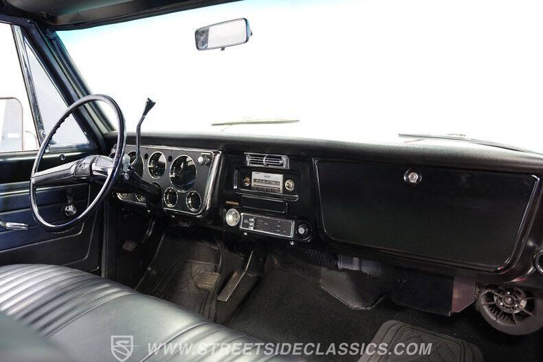 1972 Chevrolet Suburban
