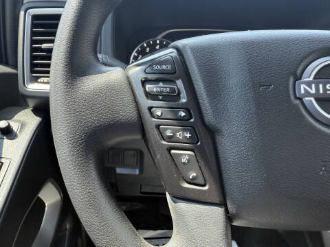 2022 Nissan Frontier SV