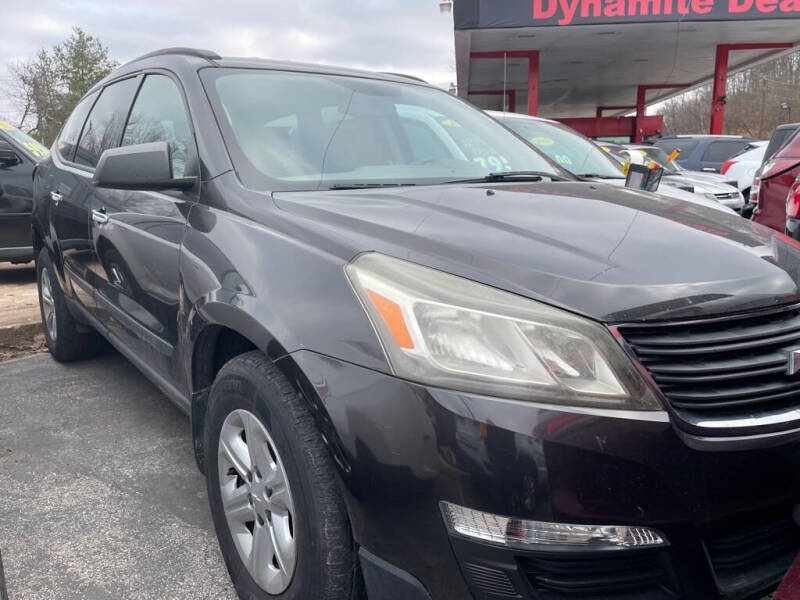 2017 Chevrolet Traverse LS's photo