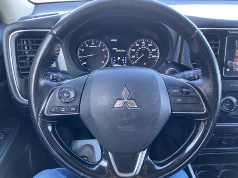 2017 Mitsubishi Outlander SEL