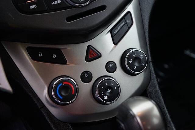 2015 Chevrolet Sonic LT Auto