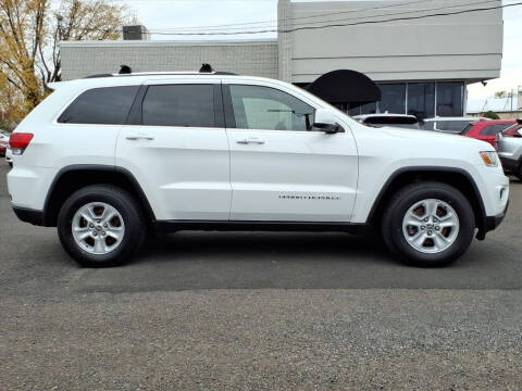 2016 Jeep Grand Cherokee Laredo E