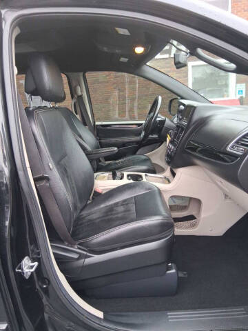 2017 Dodge Grand Caravan SXT