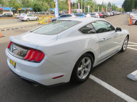 2019 Ford Mustang EcoBoost