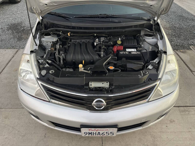 2012 Nissan Versa 1.8 S