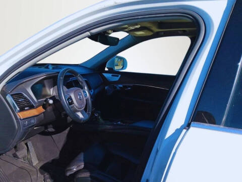 2017 Volvo XC90 T6 Inscription