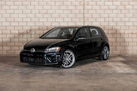 2017 Volkswagen Golf R 4Motion