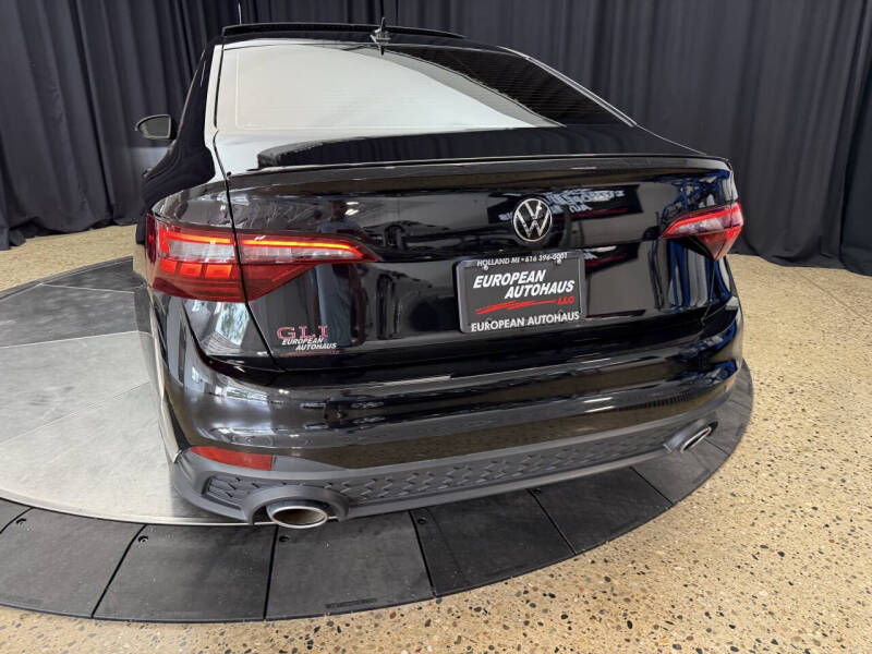 2024 Volkswagen Jetta GLI Autobahn