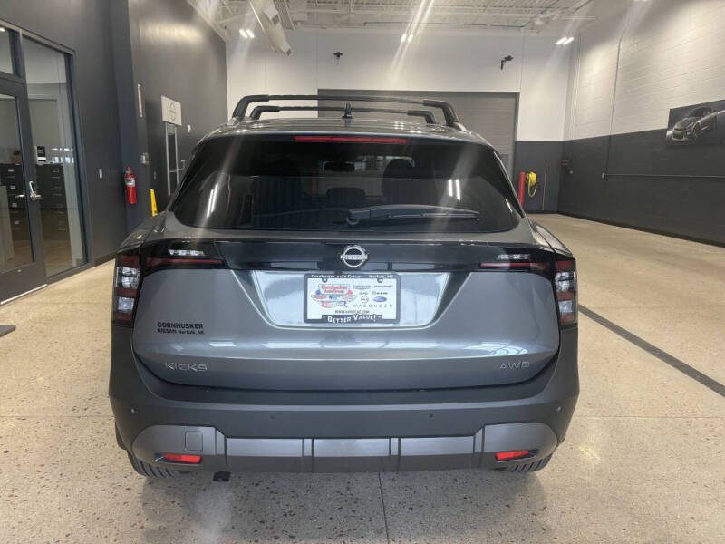 2026 Nissan Kicks SV