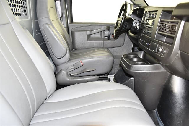 2020 Chevrolet Express 2500