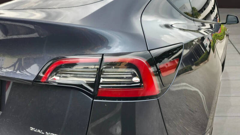 2022 Tesla Model Y Long Range