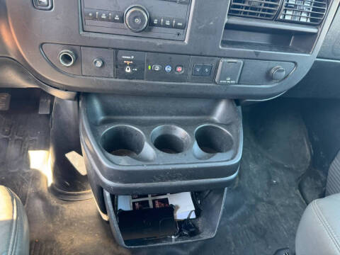 2020 Chevrolet Express 2500