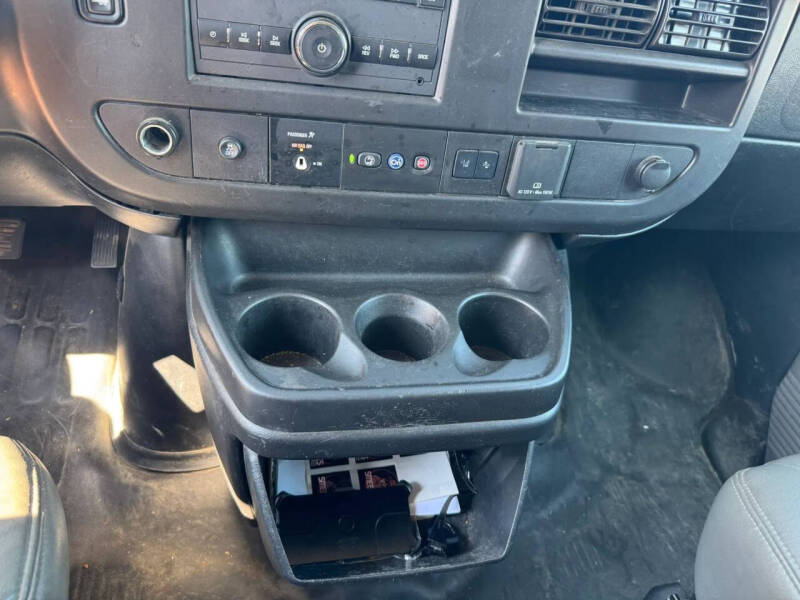 2020 Chevrolet Express 2500