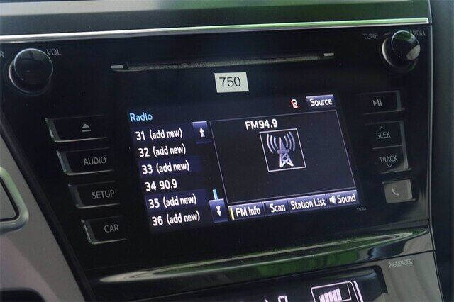 2017 Toyota Prius v Two